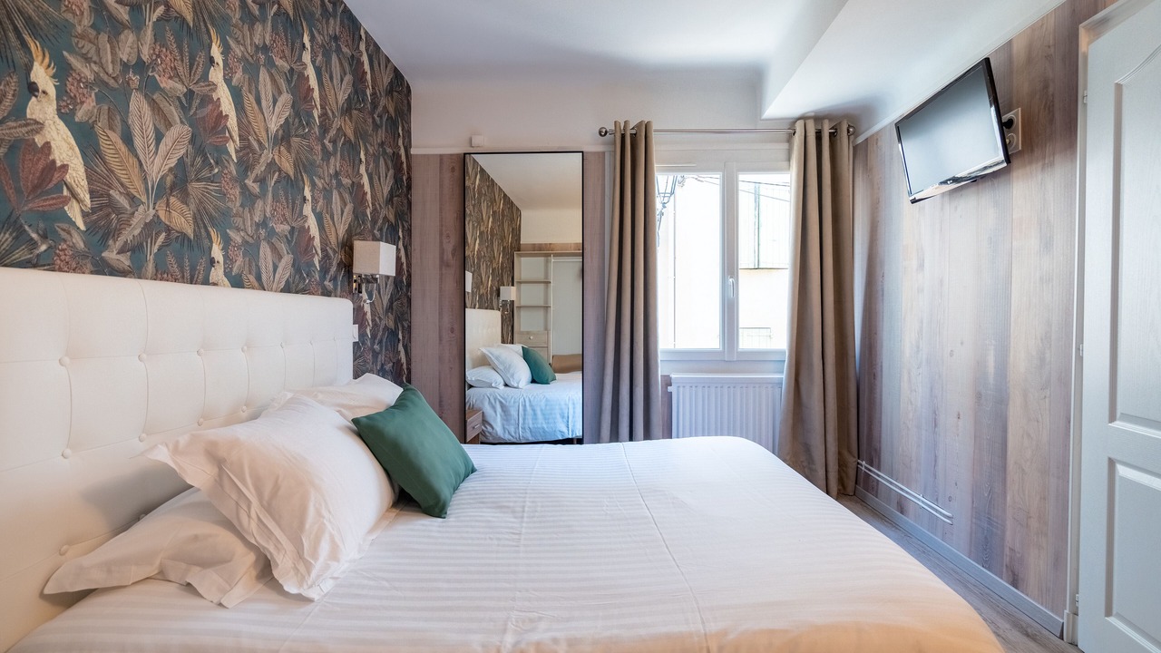 Photo of Bedroom in Salon-de-Provence