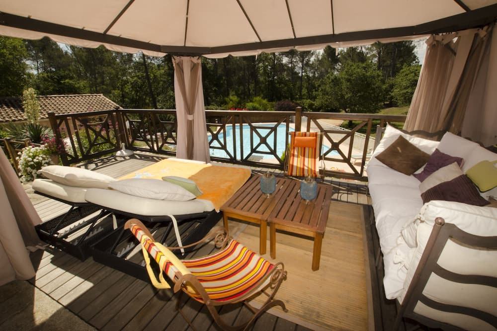 Photo of Patio Balcony in Greasque