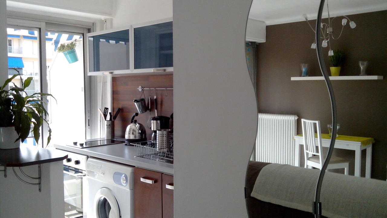 Photo of Kitchen in Prado - Republique