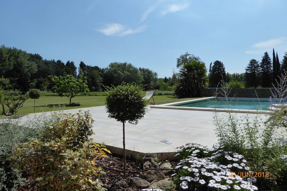 Photo of Outdoor in Saint-Andiol