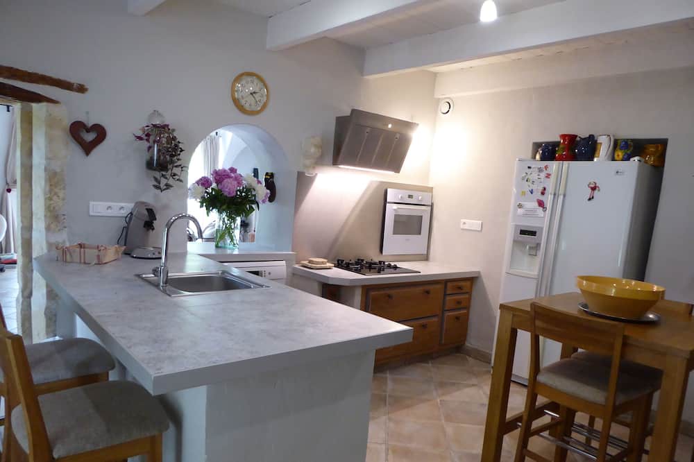 Photo of Kitchen in Saint-Andiol