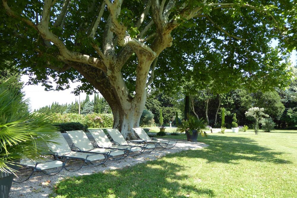 Photo of Outdoor in Saint-Andiol