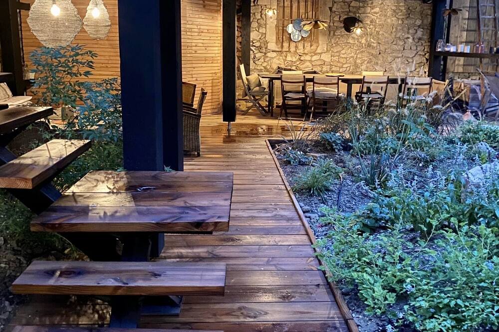 Photo of Outdoor in St.-Remy-de-Provence