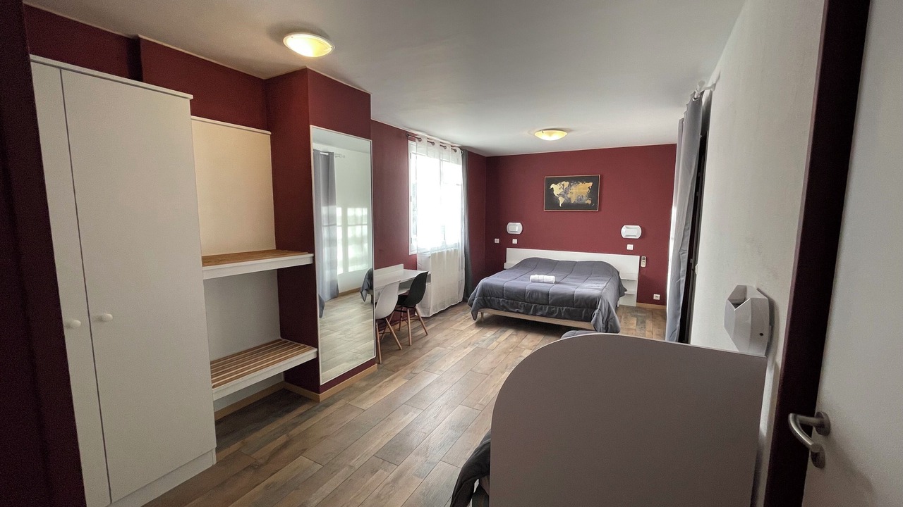 Photo of Bedroom in Sisteron
