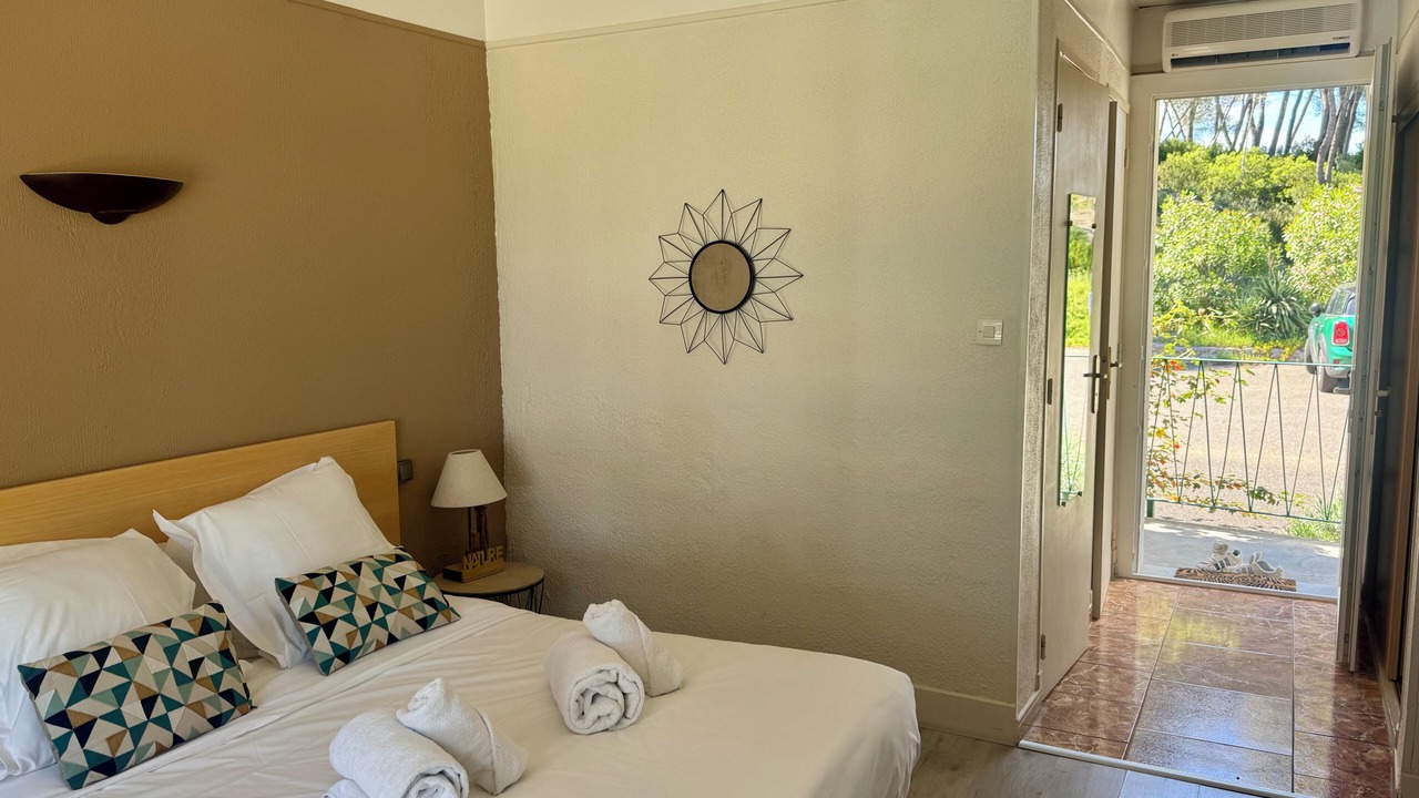 Photo of Bedroom in Montagnac