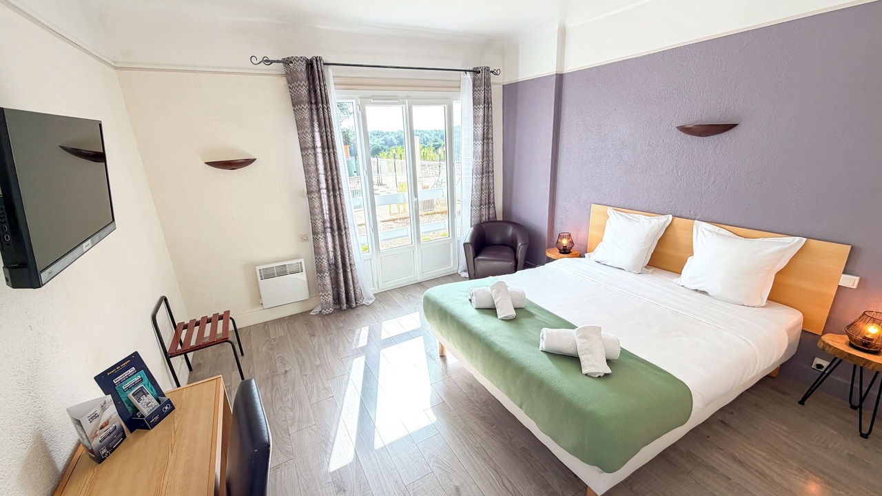 Photo of Bedroom in Montagnac