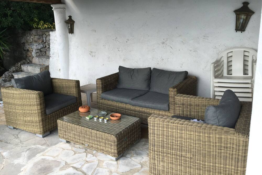 Photo of Patio Balcony in Castagniers