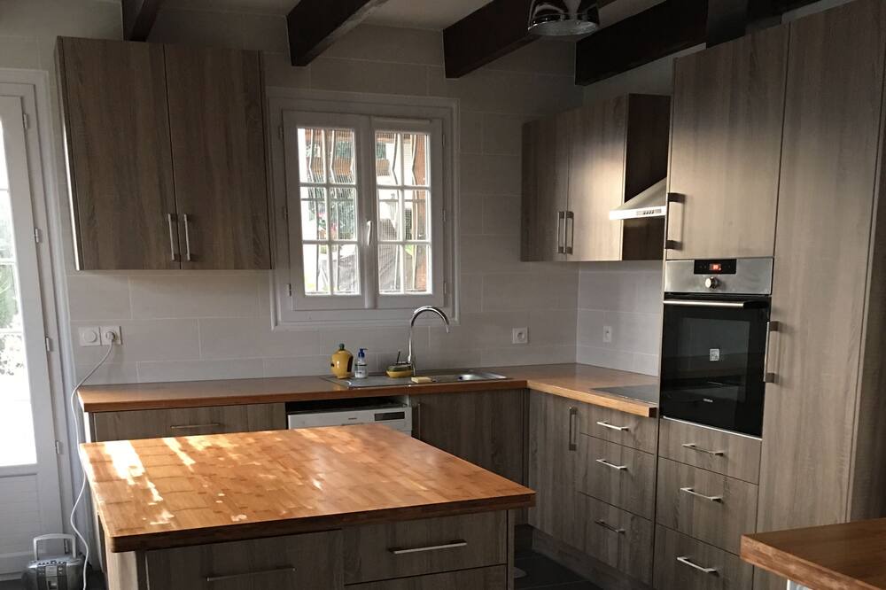 Photo of Kitchen in Castagniers