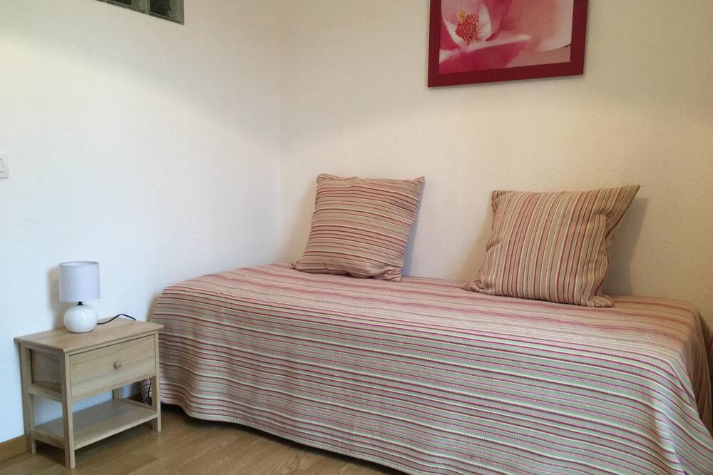Photo of Bedroom in Sanary-sur-Mer