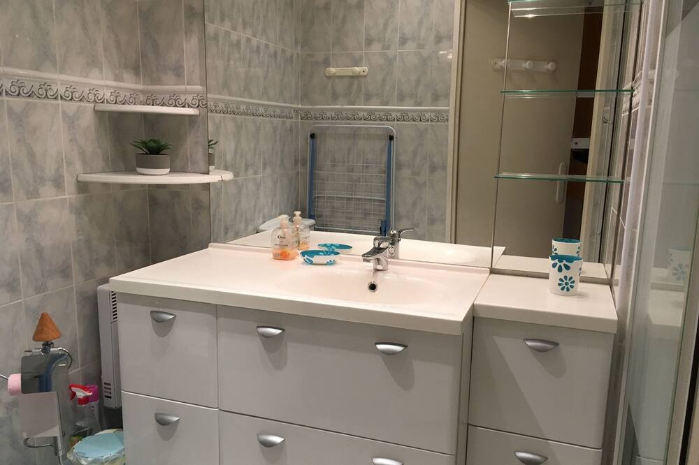 Photo of Bathroom in Sanary-sur-Mer