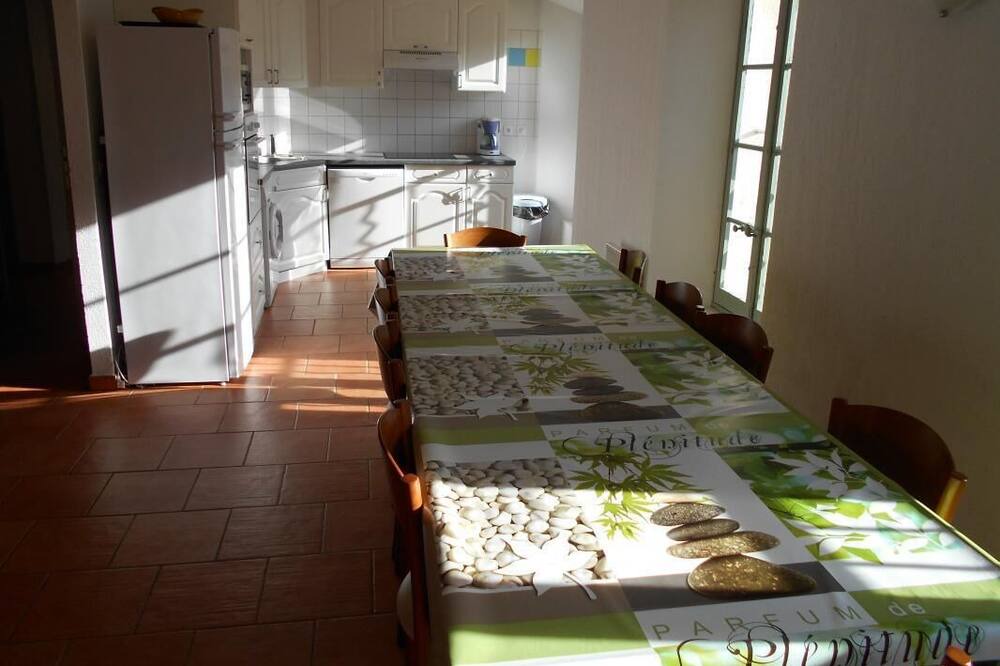 Photo of Kitchen in Tanneron