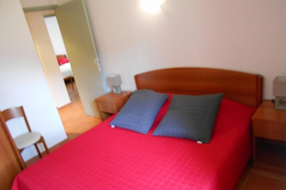 Photo of Bedroom in Tanneron