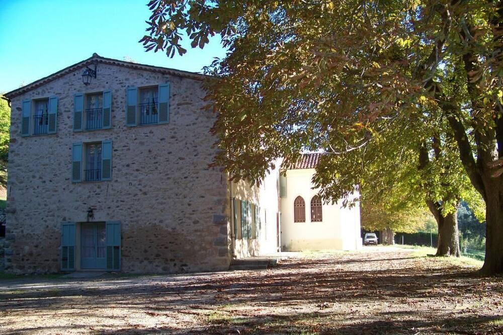 Photo of Outdoor in Tanneron