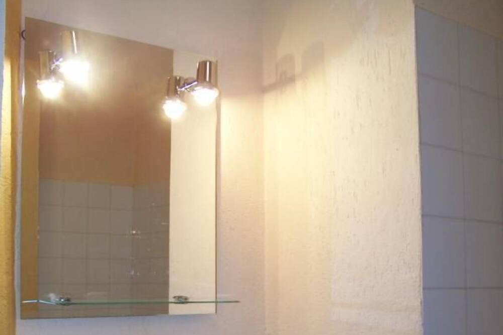 Photo of Bathroom in Tanneron