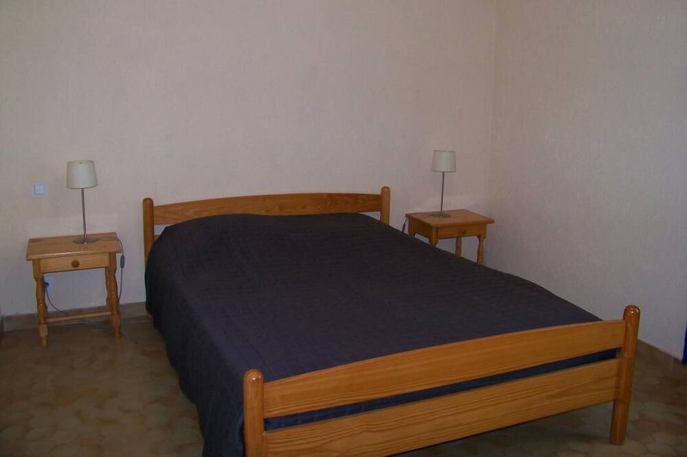 Photo of Bedroom in Tanneron