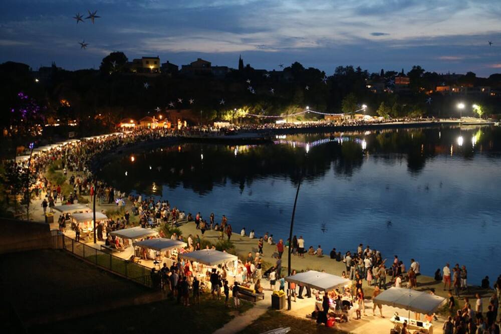Photo of Others in Istres