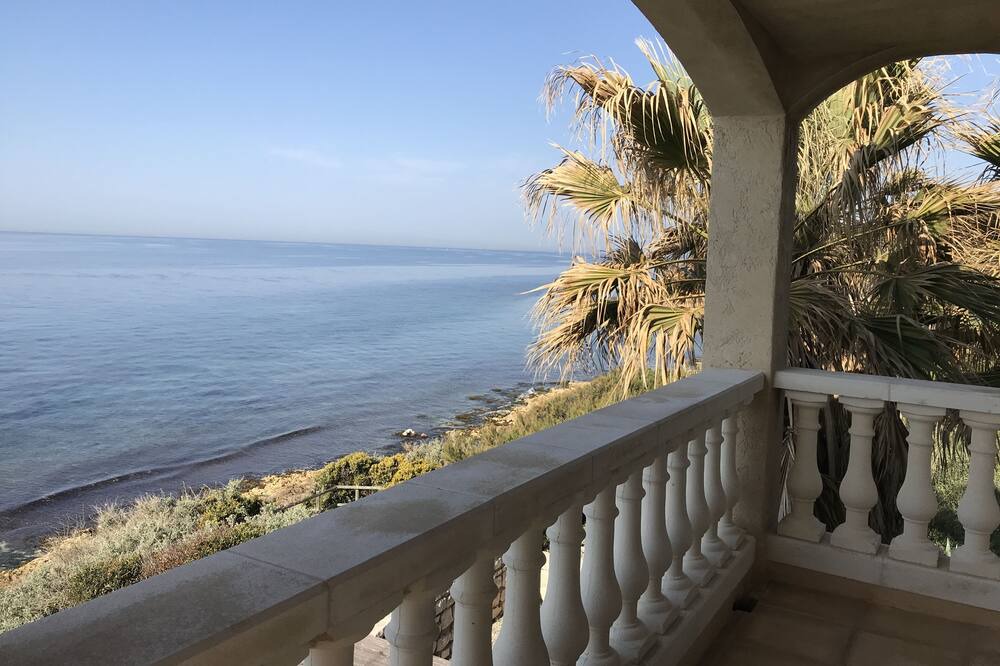 Photo of Patio Balcony in Carry-le-Rouet
