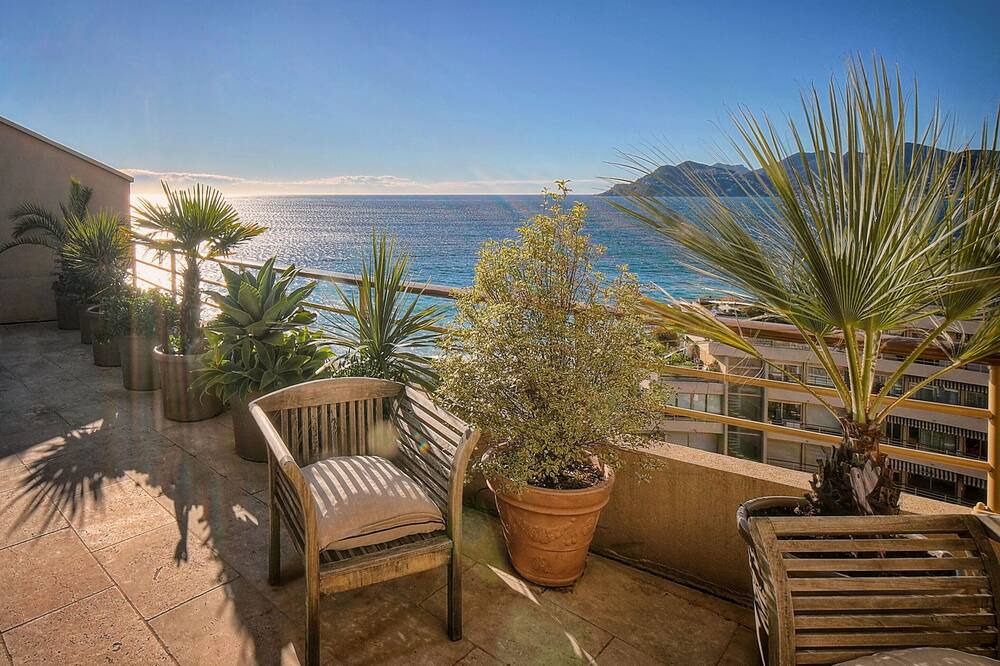 Photo of Others in Cannes La Bocca