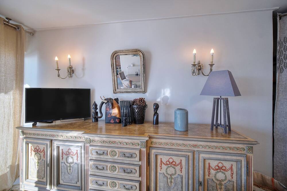 Photo of Livingroom in Cannes La Bocca