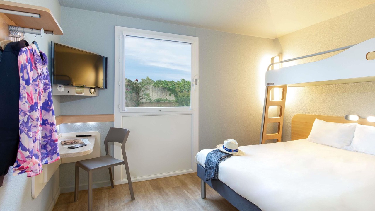 Photo of Bedroom in Cavaillon