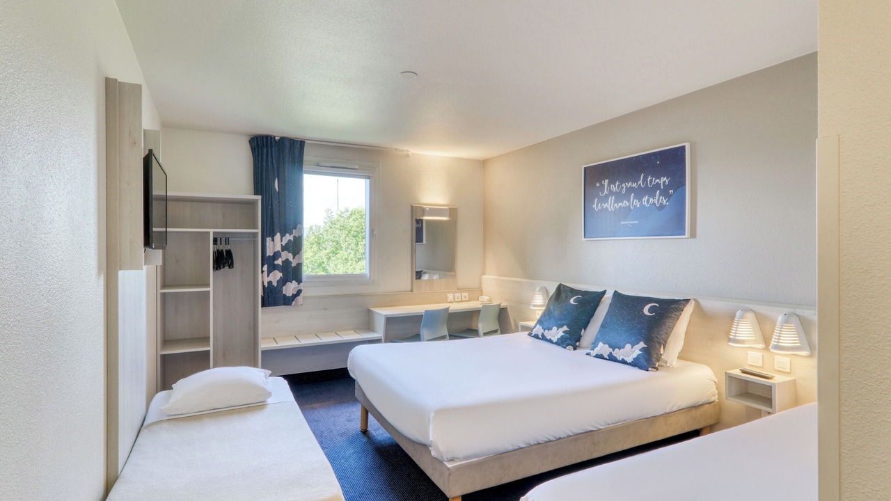 Photo of Bedroom in Salon-de-Provence