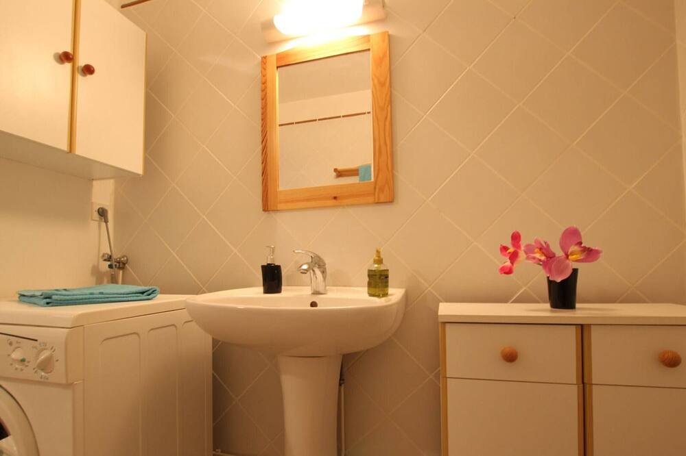 Photo of Bathroom in Vallouise