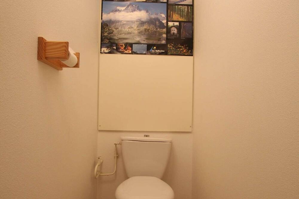 Photo of Bathroom in Vallouise