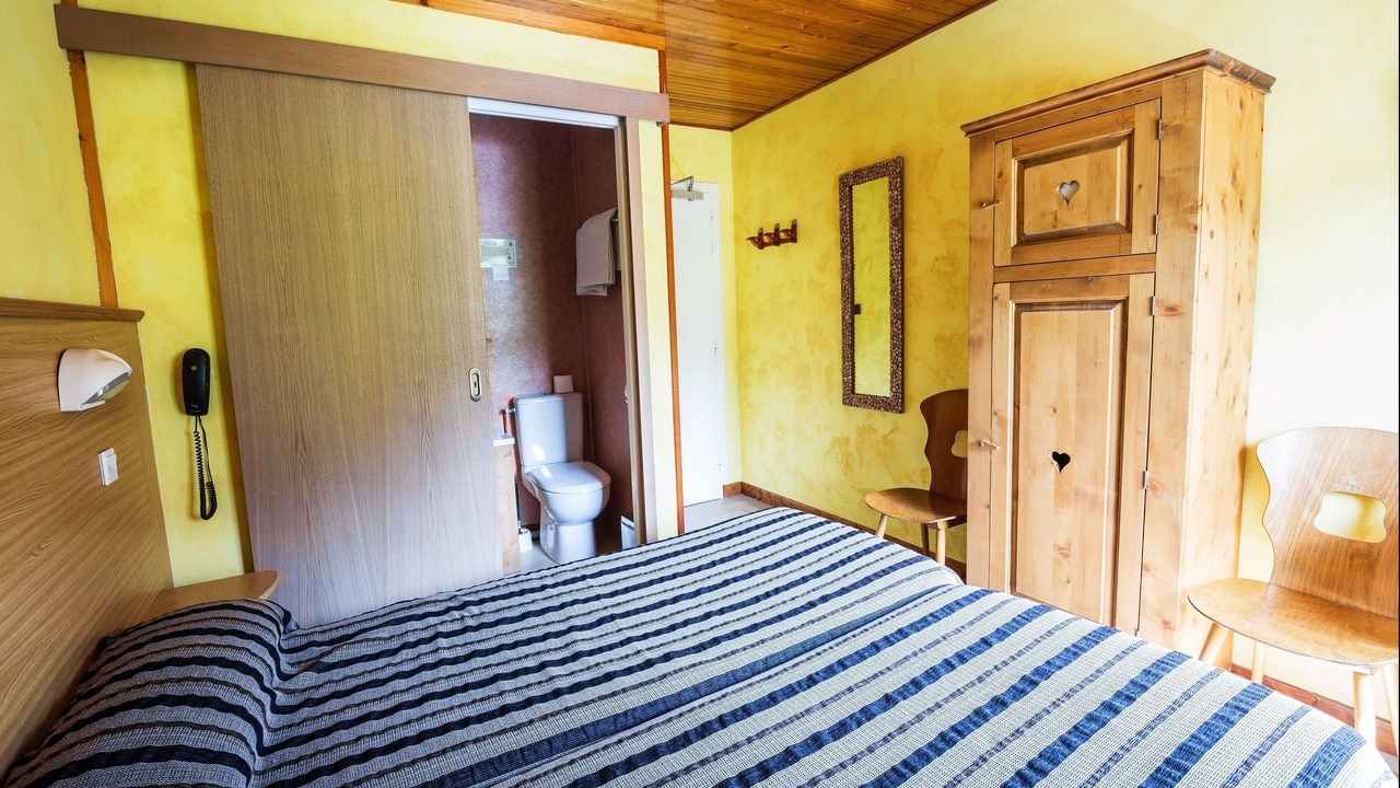 Photo of Bedroom in Jausiers
