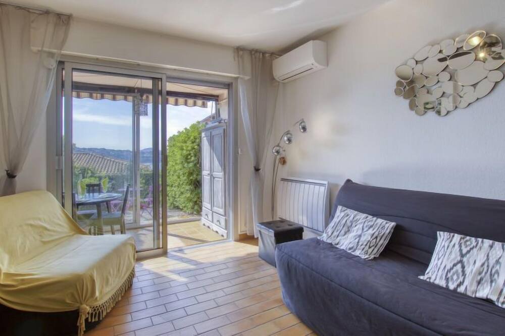Photo of Livingroom in Bandol