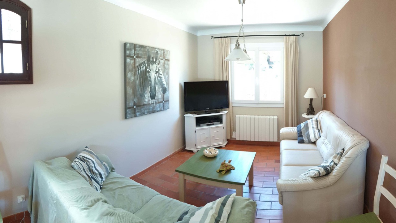 Photo of Livingroom in Sillans-la Cascade