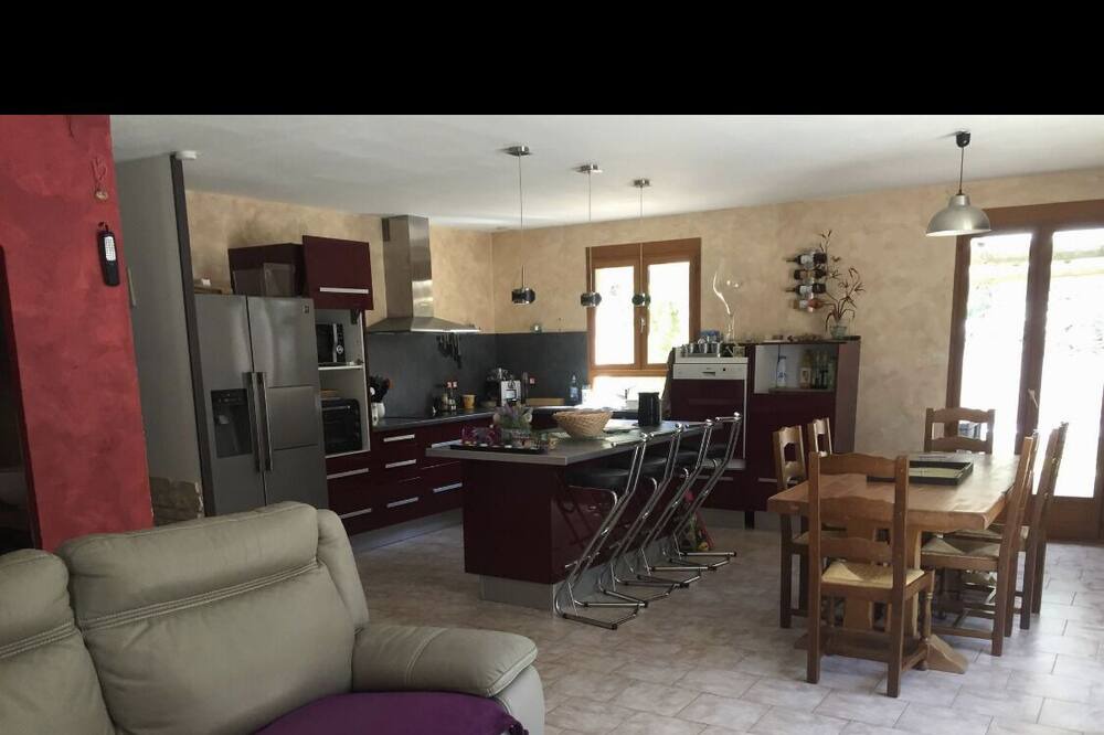 Photo of Others in Cuges-les-Pins