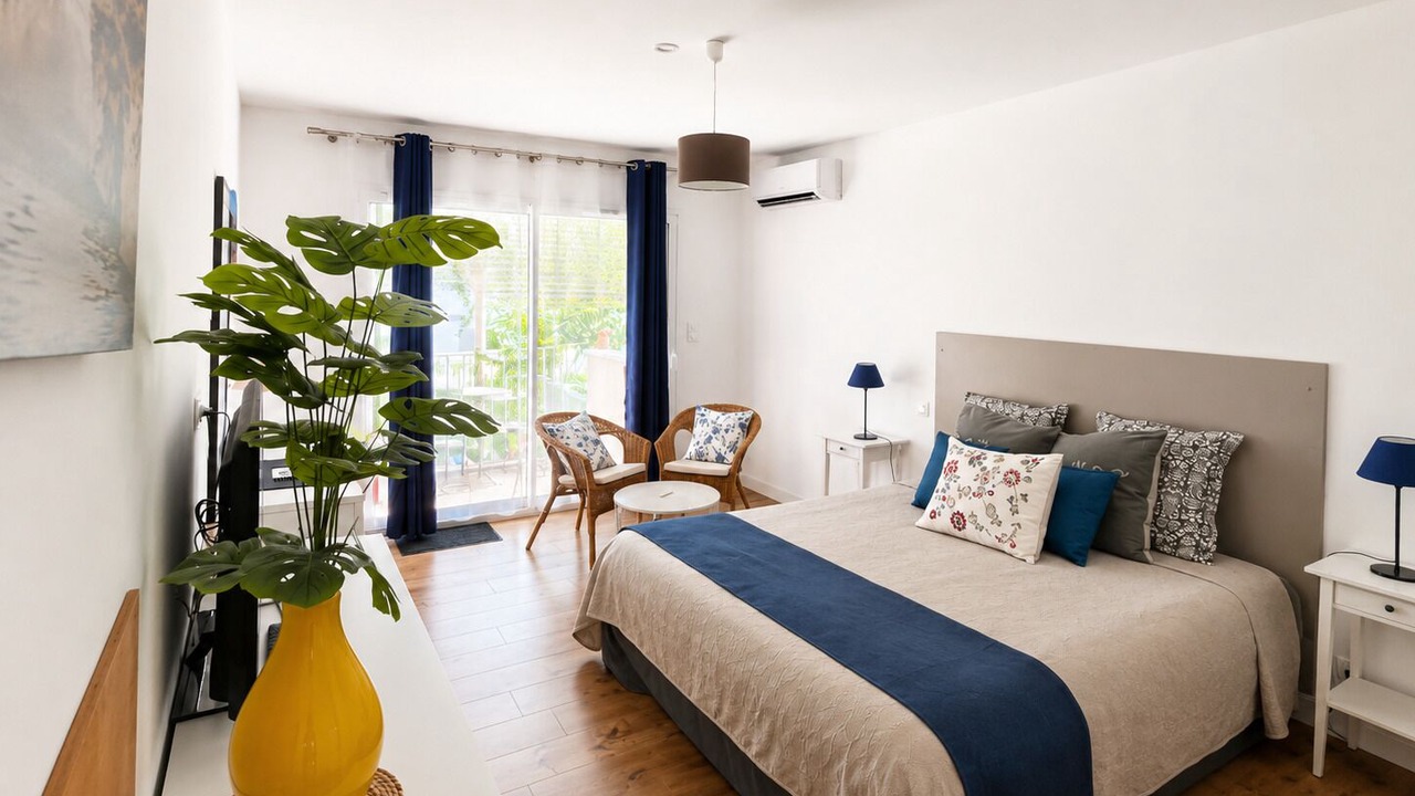 Photo of Bedroom in Saint-Martin-de-Crau