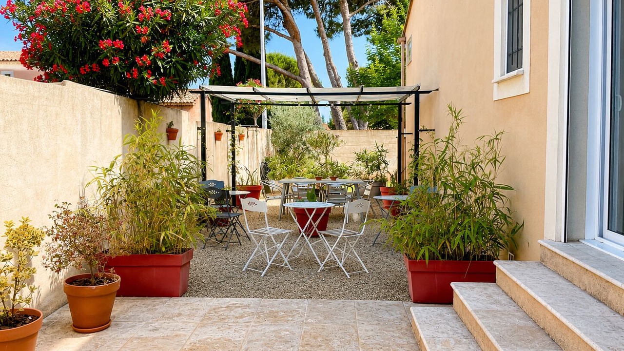 Photo of Outdoor in Saint-Martin-de-Crau