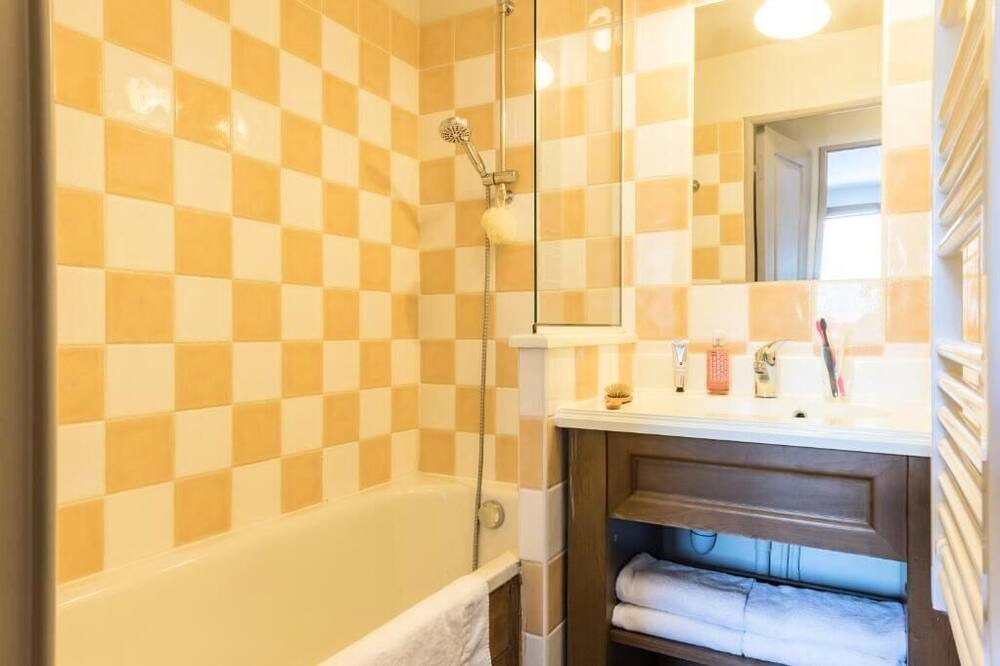 Photo of Bathroom in Les Claux