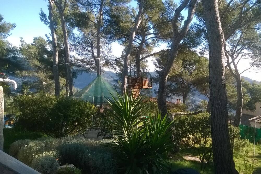 Photo of Outdoor in Cantaron