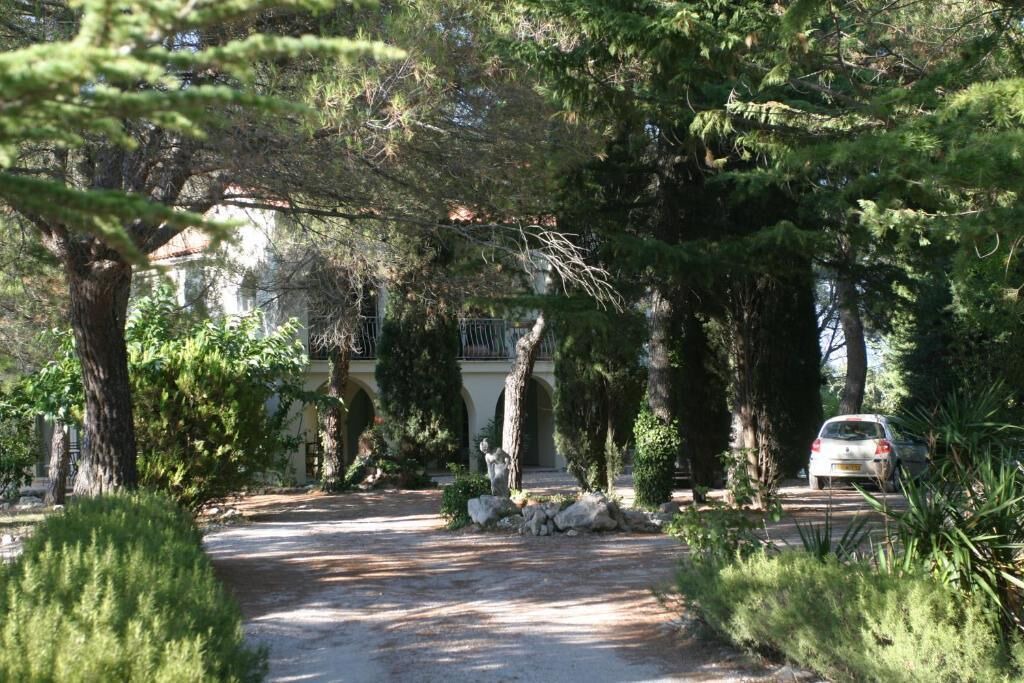 Photo of Outdoor in Mimet