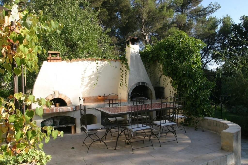 Photo of Patio Balcony in Mimet