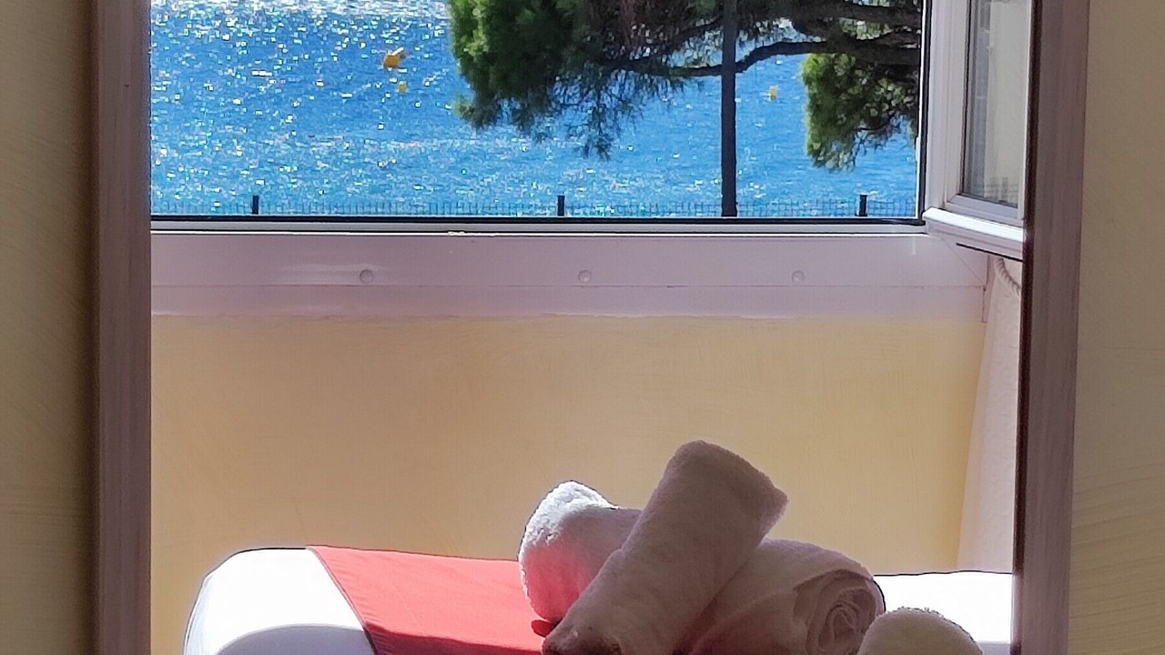 Photo of Bedroom in Plage de la Garonnette