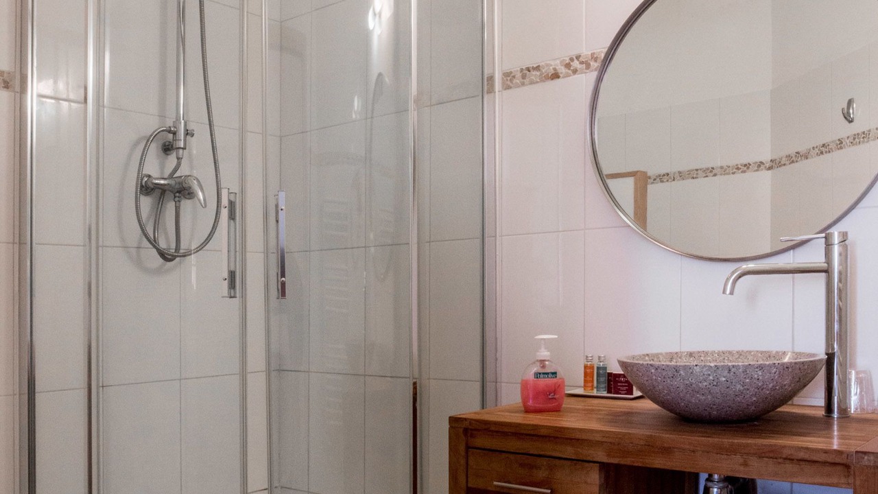 Photo of Bathroom in Faubourg