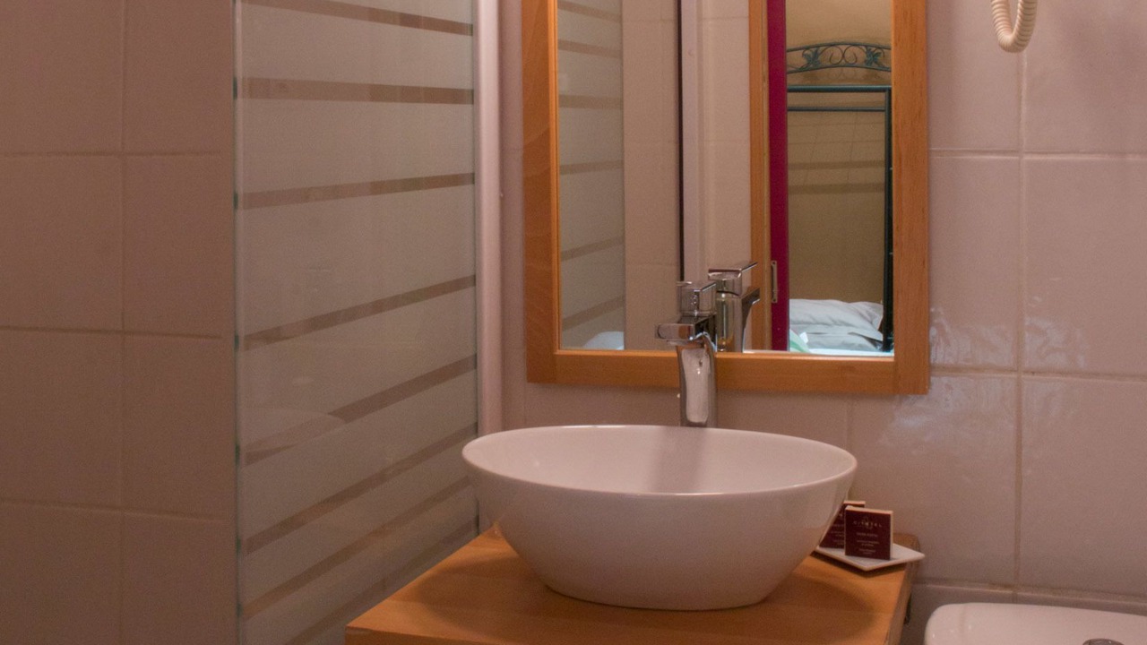 Photo of Bathroom in Faubourg