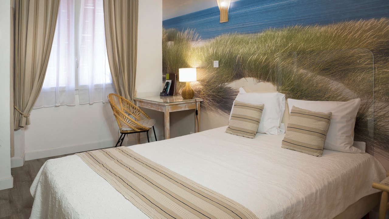 Photo of Bedroom in Cavaillon