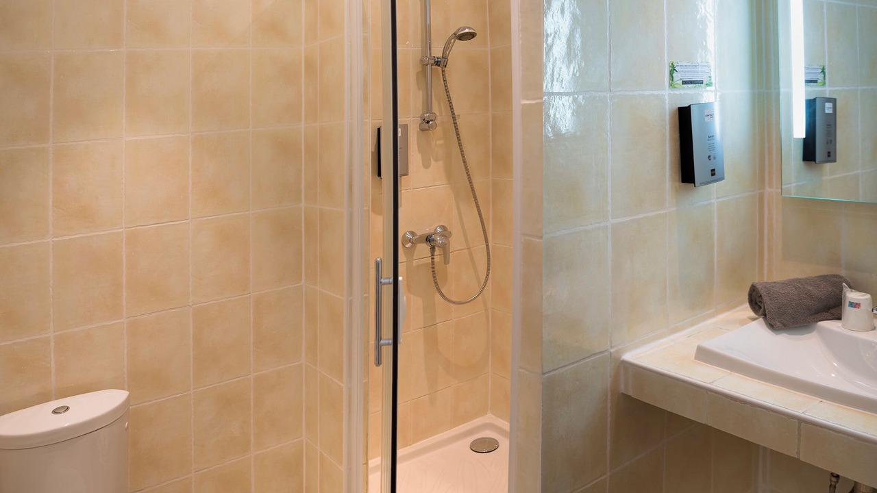 Photo of Bathroom in Cavaillon
