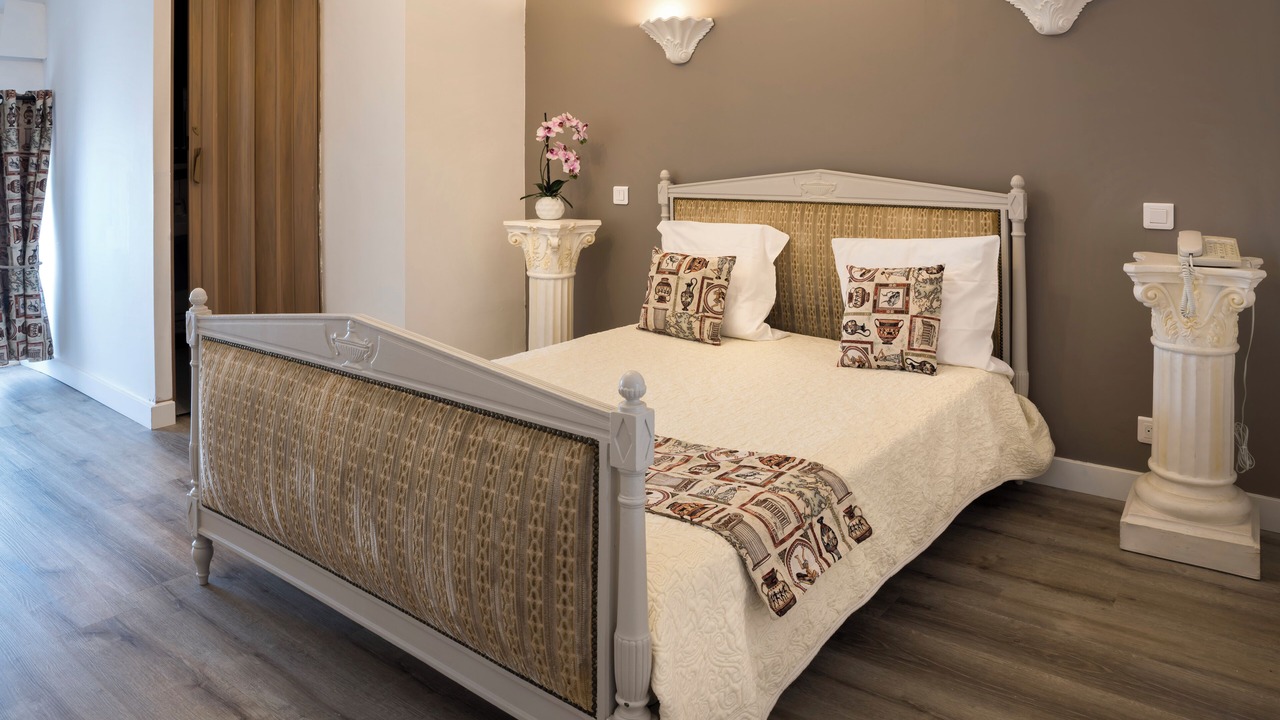 Photo of Bedroom in Cavaillon