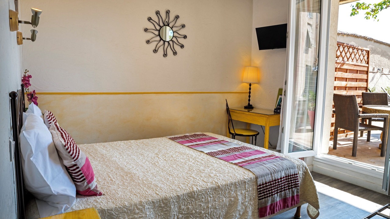 Photo of Bedroom in Cavaillon