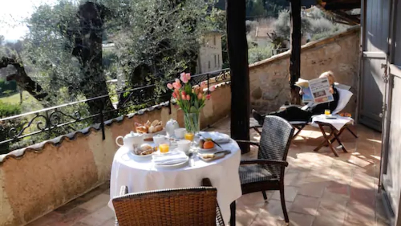 Photo of Bedroom in Le Rouret