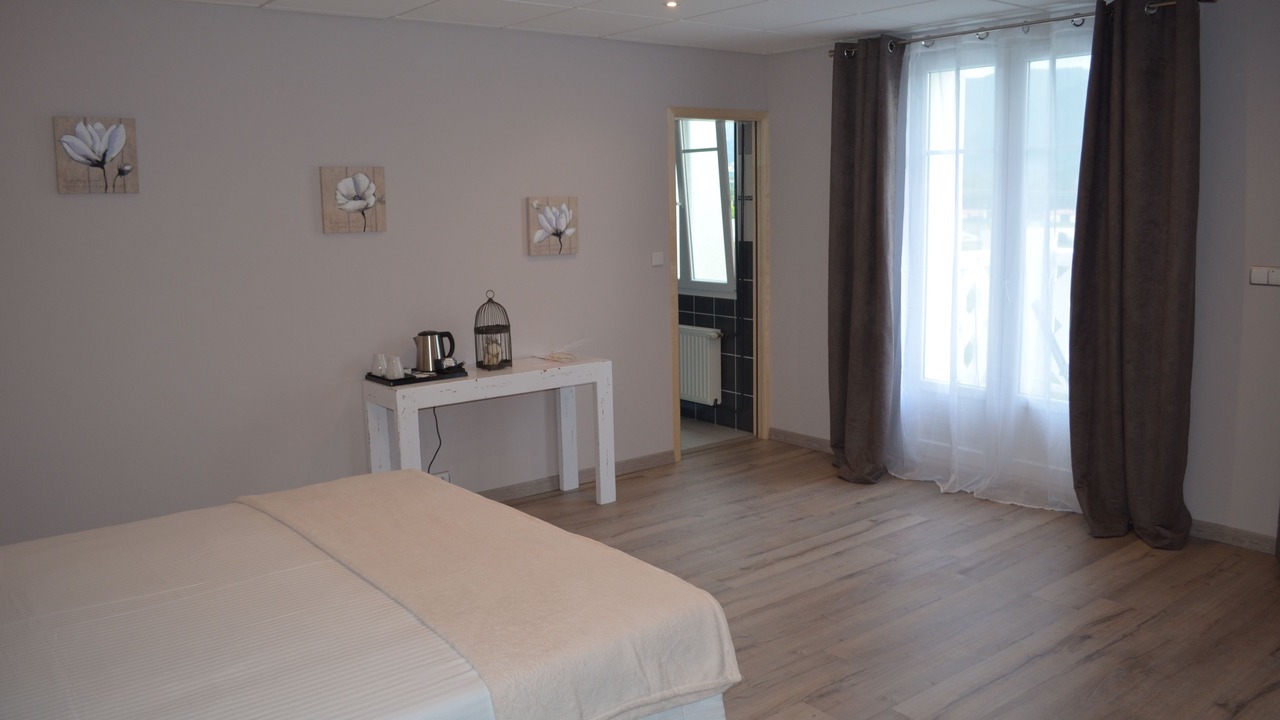Photo of Patio Balcony in Saint-Andre-les-Alpes