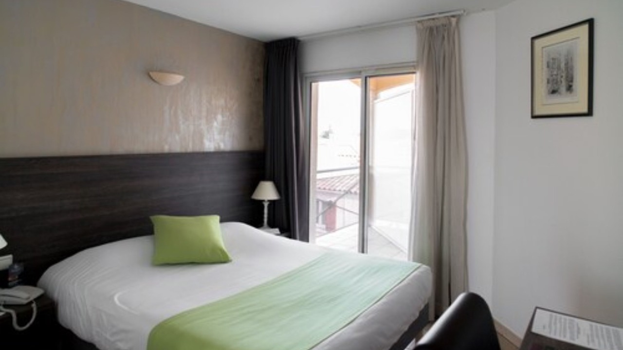 Photo of Bedroom in Istres