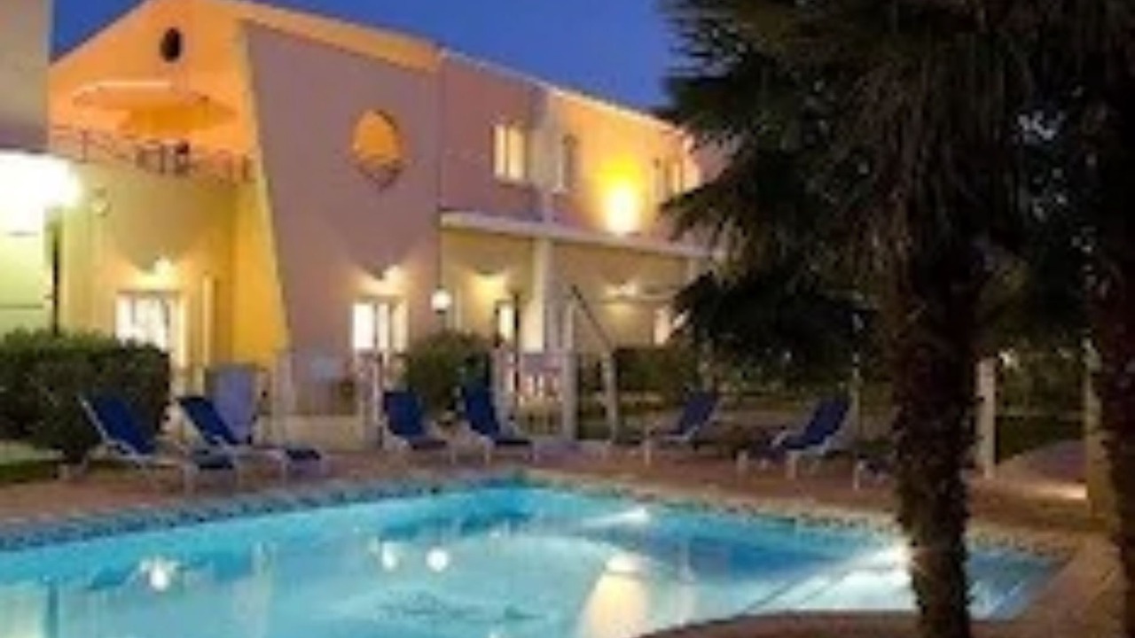 Photo of Outdoor in Istres