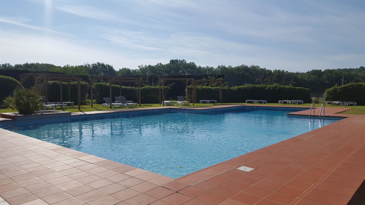 Photo of Outdoor in Chateauneuf-le-Rouge