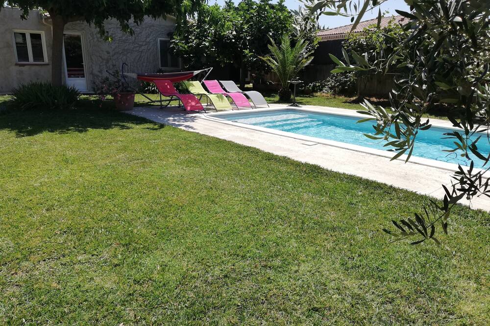 Photo of Outdoor in Rognonas